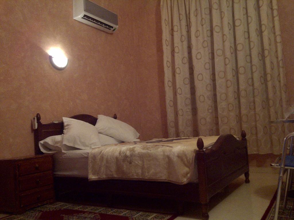 Hotel Espace Tifawine Tafraout Δωμάτιο φωτογραφία